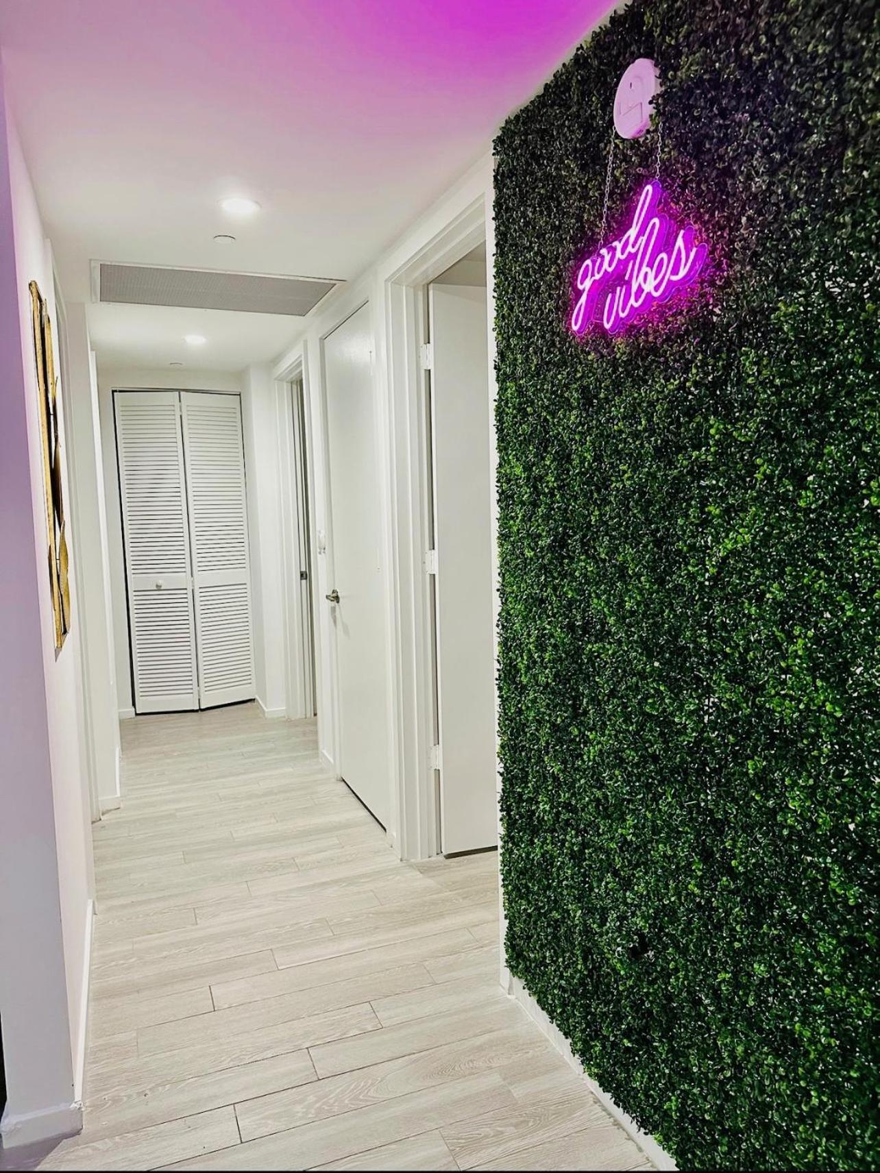 Apartamento Vibrant Downtown Gem - 2br, Near Port Of & Entertainment *